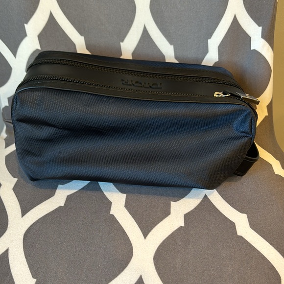 Dior Toiletry Bag - Picture 5 of 10